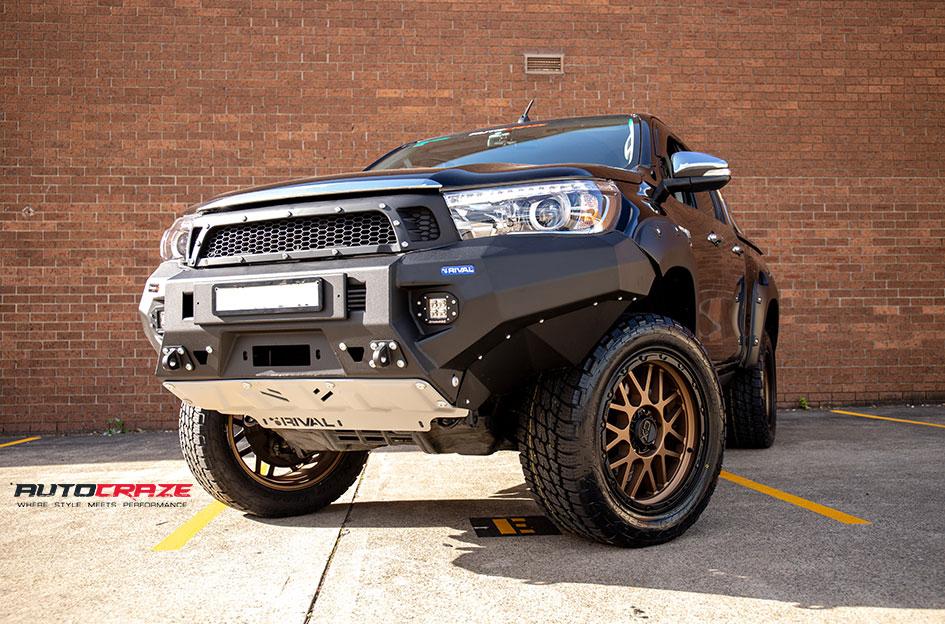 TOYOTA HILUX 4WD GRENADE OR MATTE BRONZE WITH MATTE BLACK LIP